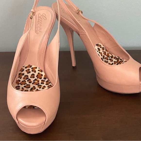 Heels - Picture 3 of 3